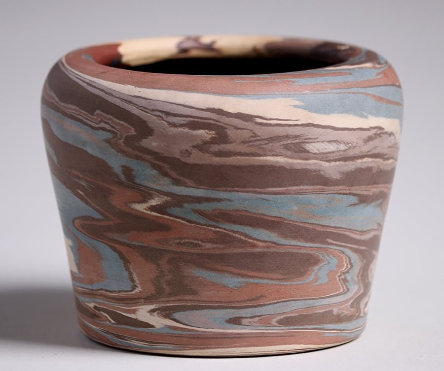 Niloak Mission Swirl Vase (1 of 3)