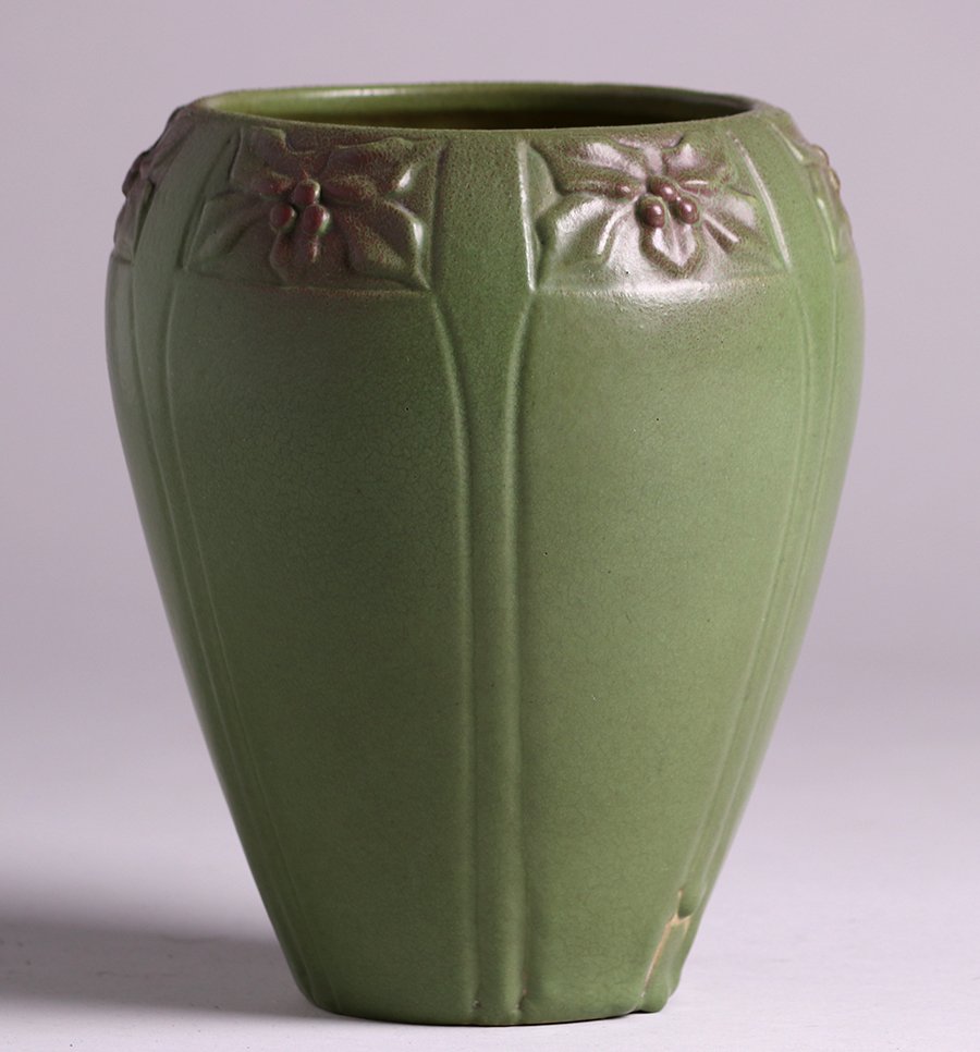 Early Van Briggle 1906 Matte Green Vase (1 of 4)