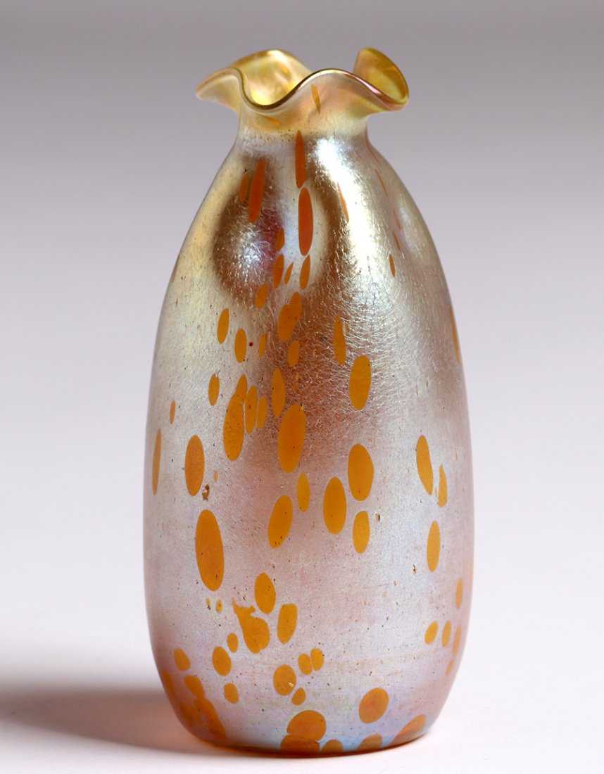 Loetz Astraea Art Glass Vase c1900: Loetz Astraea Art Glass Vase with ruffled rim c1900. Unsigned. Perfect condition. 7"h x 3"d. Spend $5000 or more at this auction and all of your SHIPPING IS FREE within the lower 48 states. SHIPPING