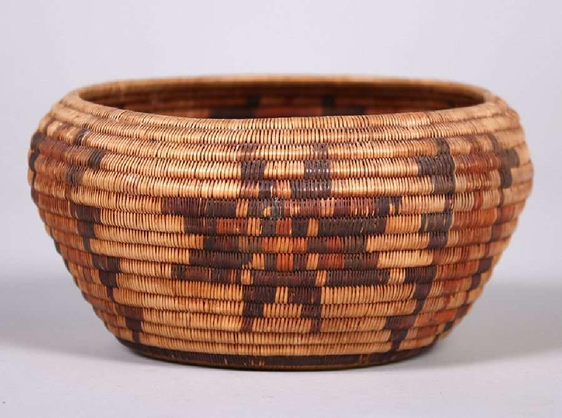 Native American - Panamint Basket c1900-1910 (1 of 5)