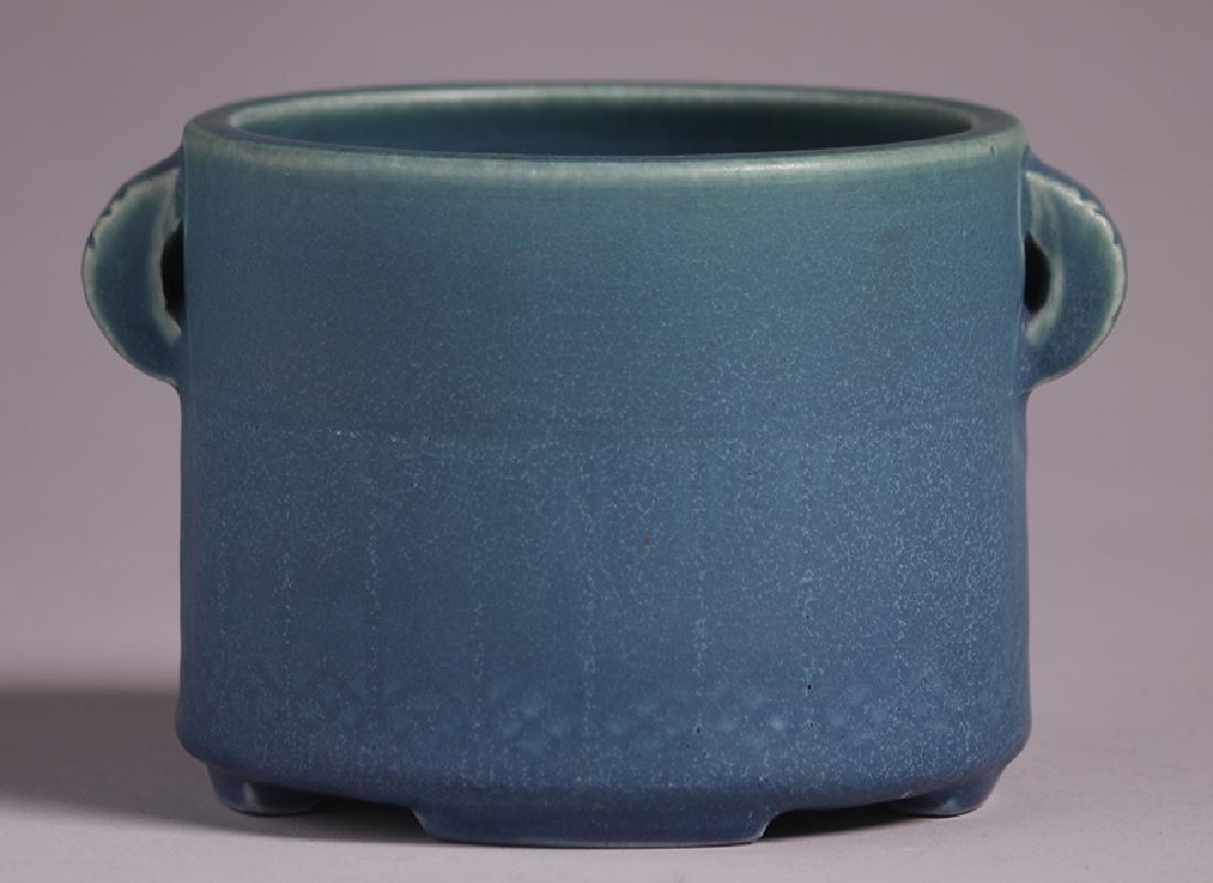 Rookwood Matte Blue Two-Handled Vase 1912 (1 of 3)