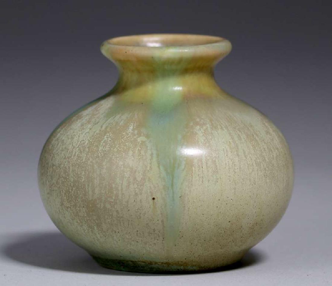 Clifton Art Pottery Small Cabinet Vase #102 (1 of 3)