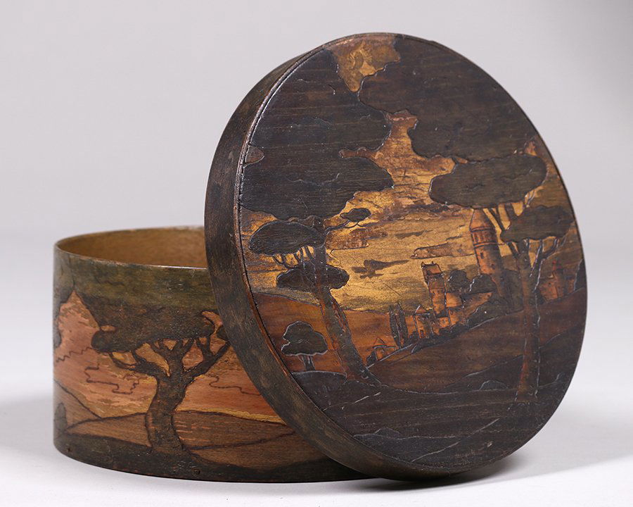 Arthur Grinnell Carved & Painted Box c1910 (1 of 5)