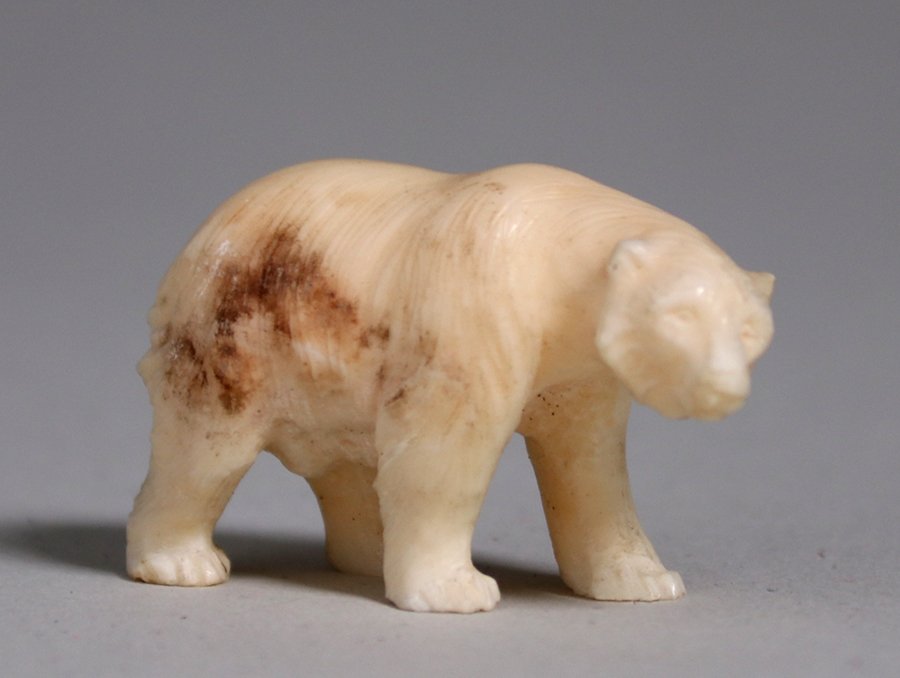 Eskimo Carved Miniature Polar Bear c1920s (1 of 2)