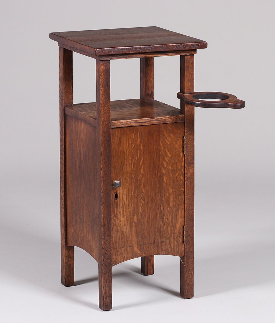 Lakeside Crafts Shop Small Cellarette c1910 (1 of 3)