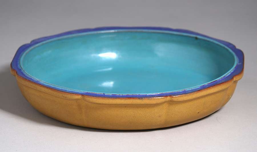 California Faience Fruit Bowl c1919 (1 of 3)