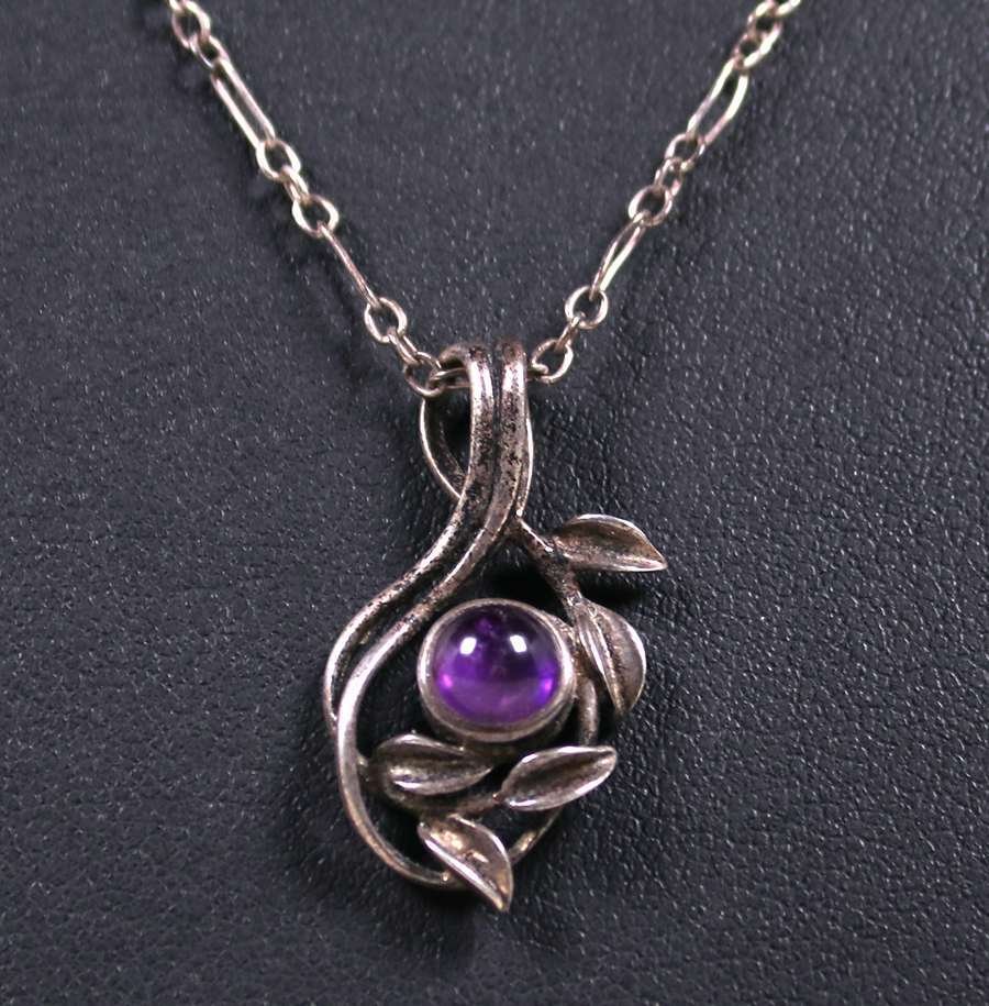 Art Nouveau Silver & Amethyst Pendant Necklace c1910 (1 of 2)