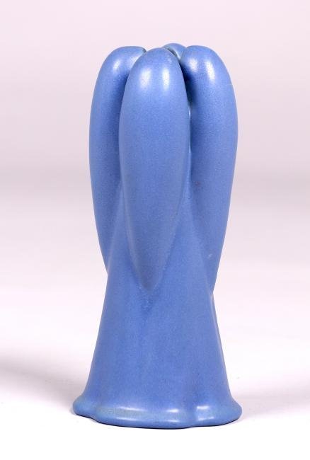 Rare Teco Matte Blue Vase c1910: Rare Teco matte blue vase c1910. Signed. Perfect condition. 9"h x 4"d. Spend $5000 or more at this auction and all of your SHIPPING IS FREE within the lower 48 states.SHIPPINGWe