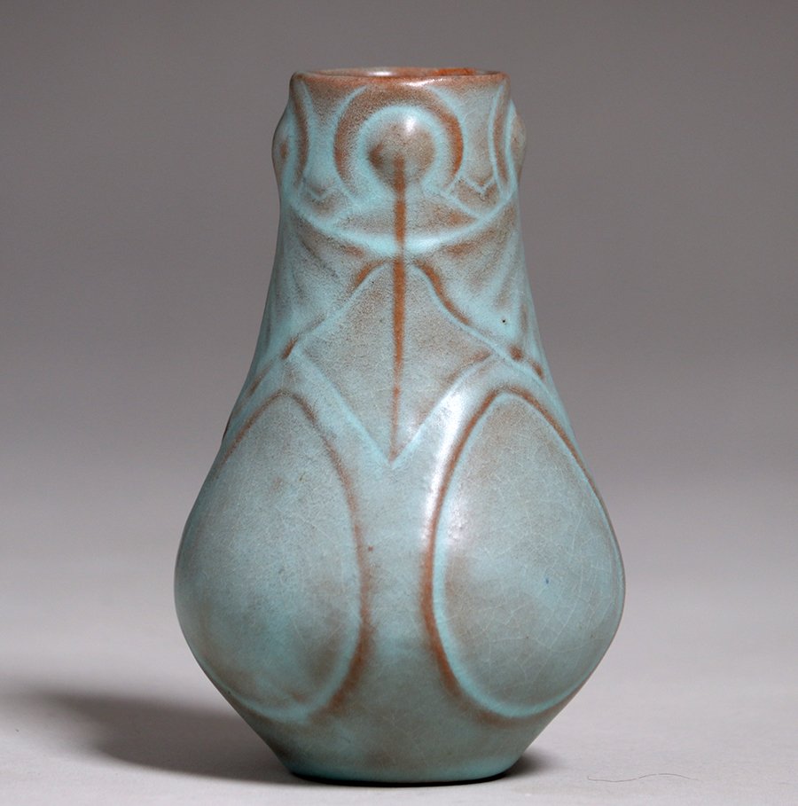 Van Briggle 1914 Matte Blue Vase (1 of 4)