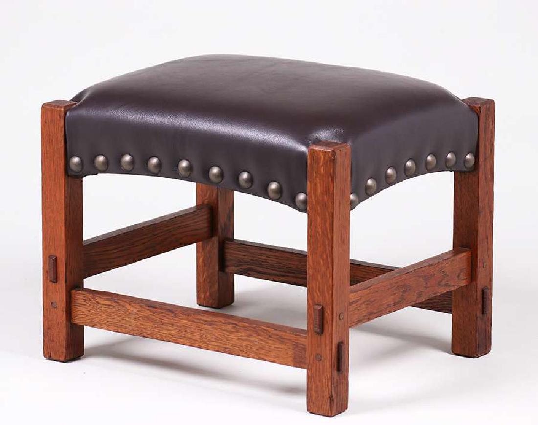 Gustav Stickley #300 Footstool c1905 (1 of 4)