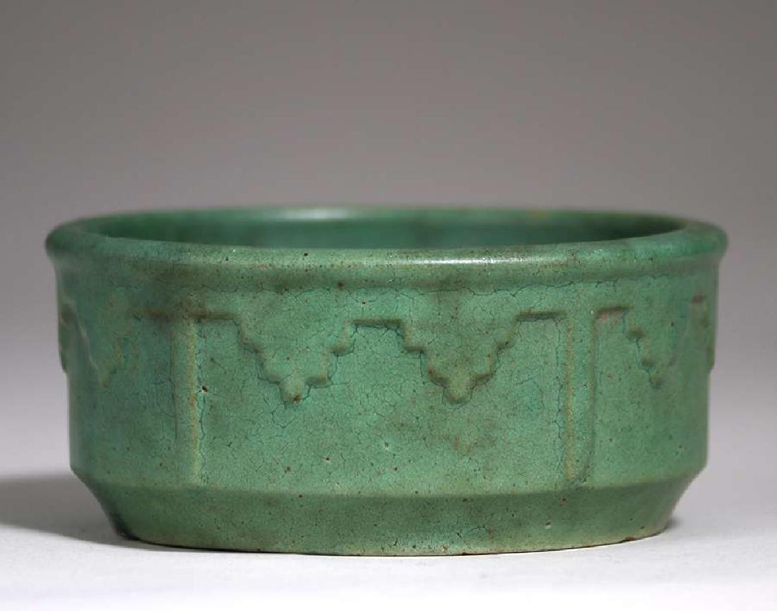 Zanesville Stoneware Matte Green Bowl c1915 (1 of 3)