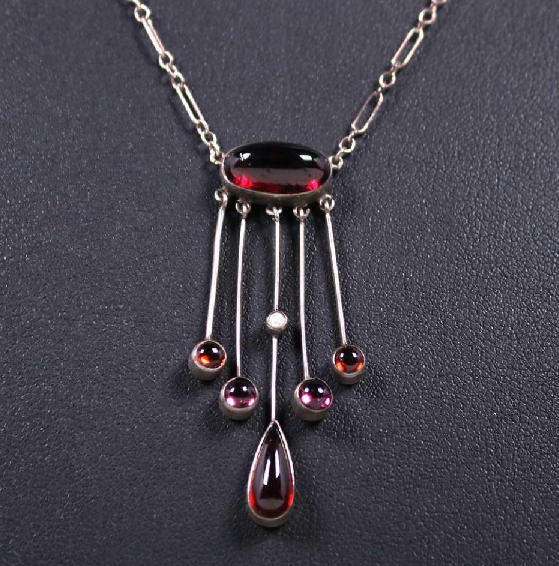 Arts & Crafts Sterling Silver Garnet Necklace c1910 (1 of 2)