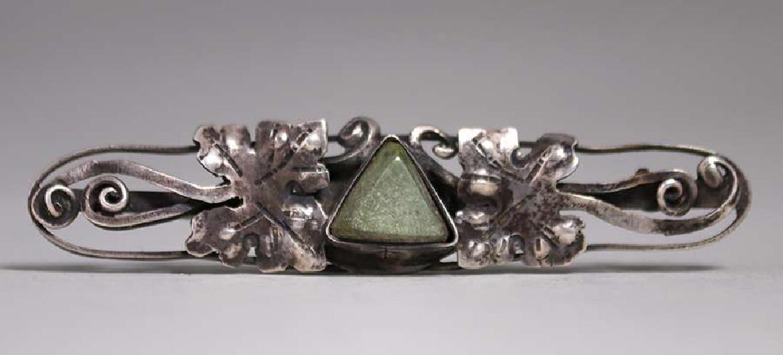 Arts & Crafts Sterling Silver Grape Leaves Brooch c1910 (1 of 1)