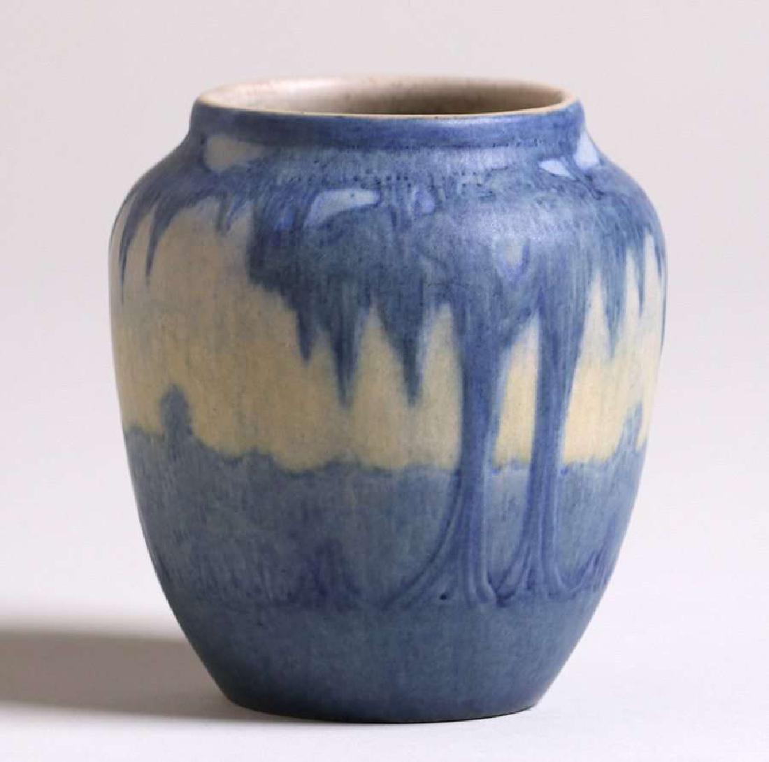 Newcomb College Scenic Vase c1916 (1 of 4)