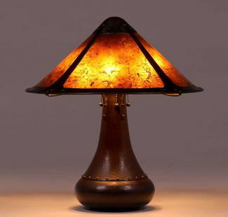 Michael Adams Hammered Copper & Mica Rivetbase Lamp: Michael Adams - Aurora Studios hammered copper and mica four socket rivet-base lamp. Signed and dated 2/93. Excellent condition. 17"h x 18.25"d Spend $5000 or more at this auction and all of your SHIP