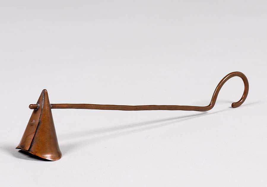 Fred Brosi Hammered Copper Candle Snuffer c1920 (1 of 2)