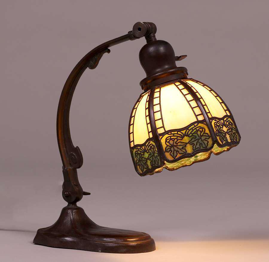 Handel Maple Leaf Overlay Desk Lamp (1 of 6)