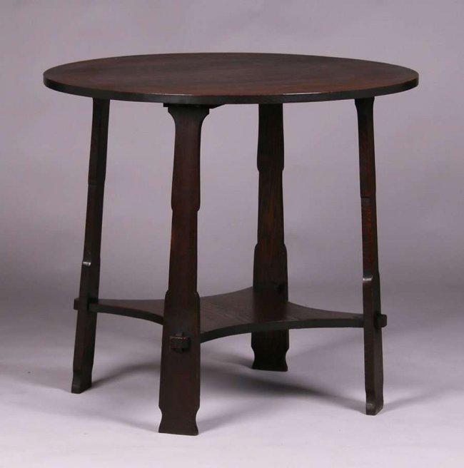 Grand Rapids 33"d Lamp Table c1910 (1 of 2)