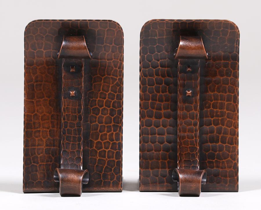 Roycroft Vertical Strap Bookends (1 of 3)