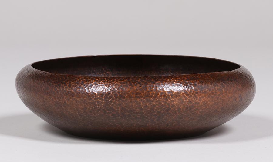 Hammered Copper Fruit Bowl c1915 (1 of 3)