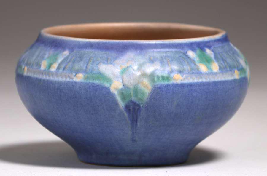 Newcomb College Pottery Bowl Sadie Irvine 1926 (1 of 3)
