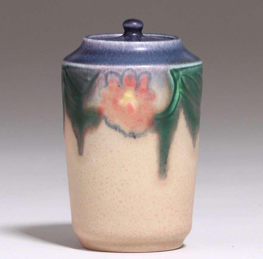 Rookwood Covered Vase Elizabeth Lincoln c1920 (1 of 4)