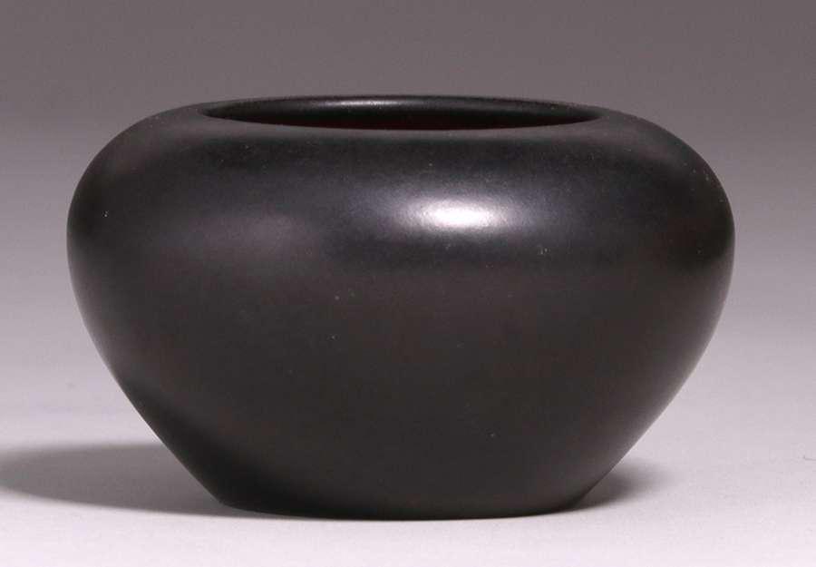 California Faience Matte Black Closed Bowl c1920 (1 of 2)