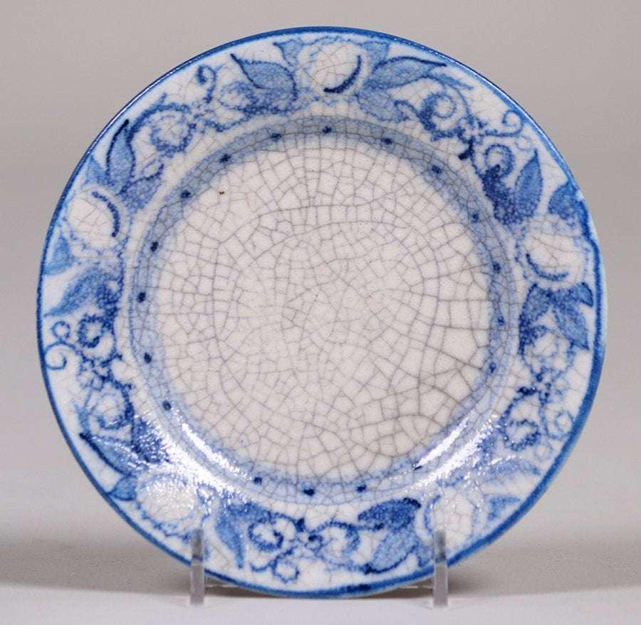 Dedham Pottery Small Horse Chestnut Plate (1 of 2)