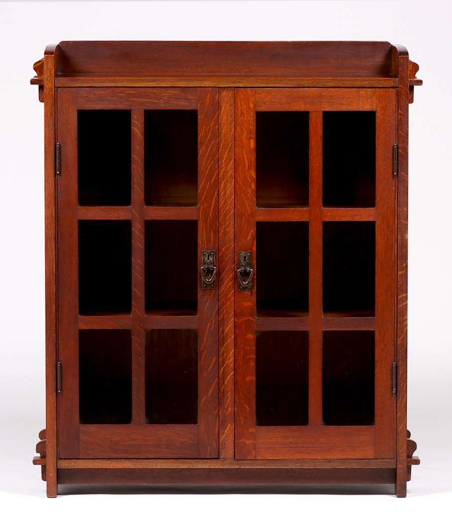 Gustav Stickley #523 Two-Door Bookcase c1910 (1 of 3)