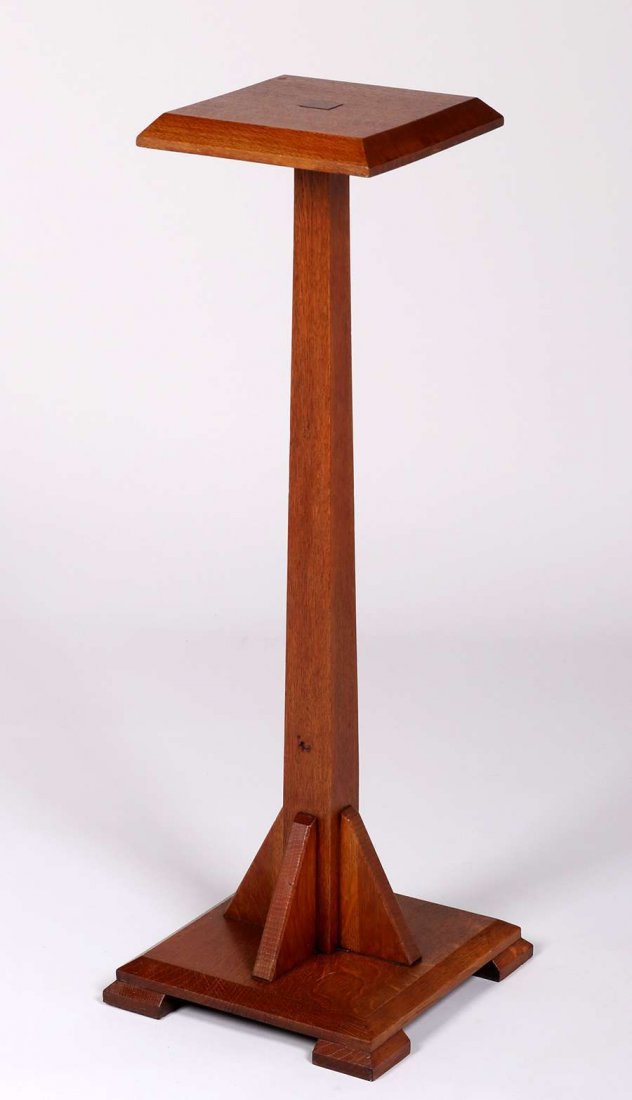 Arts & Crafts Oak Pedestal c1910 (1 of 3)