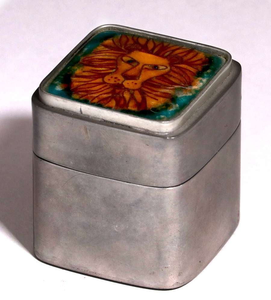 Hilda Kraus Pewter & Enamel Box c1950s (1 of 5)