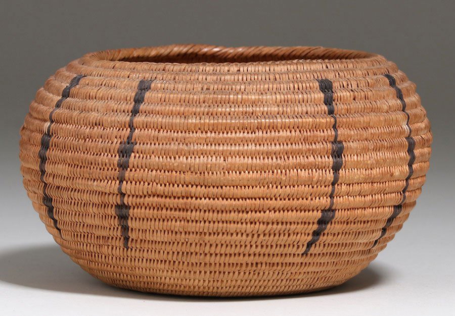 Native American - Washoe Tribe Basket c1910s (1 of 3)