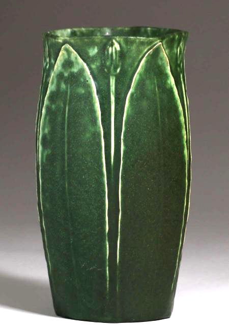 Grueby Pottery Matte Green Vase (1 of 3)