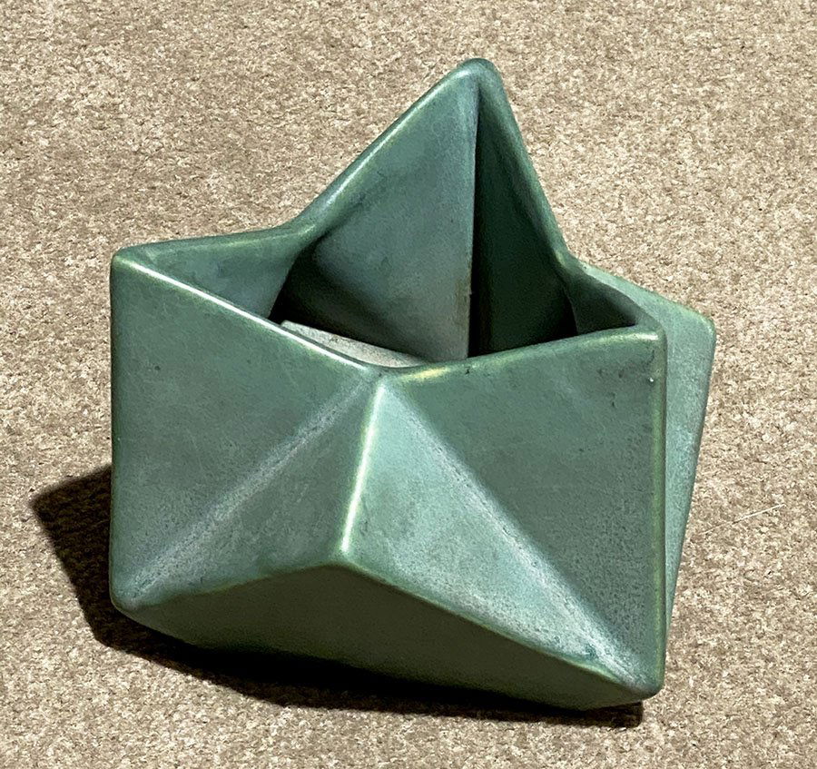 Muncie Pottery Ruba Rombic Matte Green Vase c1928 (1 of 4)