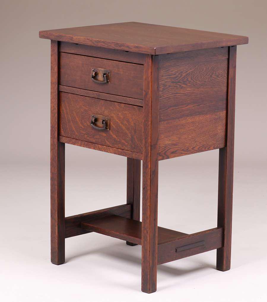 L&JG Stickley Two-Drawer Nightstand c1912-1915 (1 of 4)