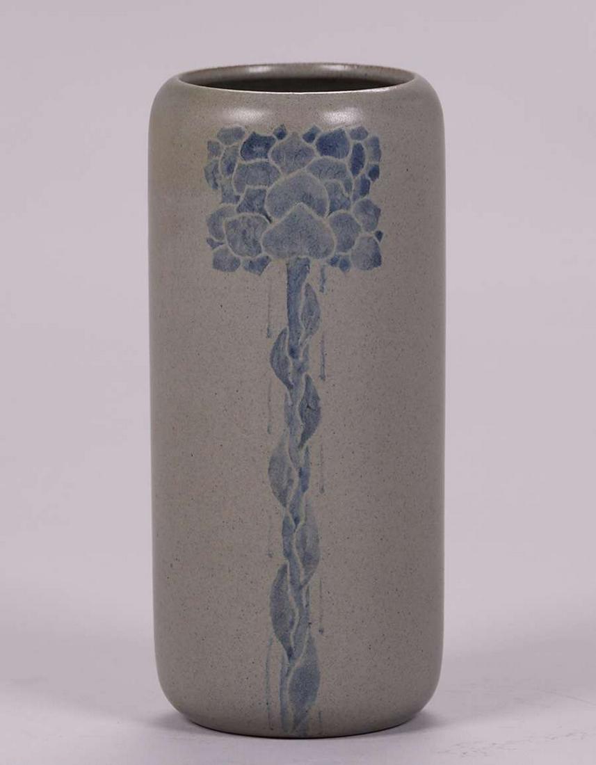 Marblehead Pottery Arthur Baggs Vase c1910 (1 of 4)