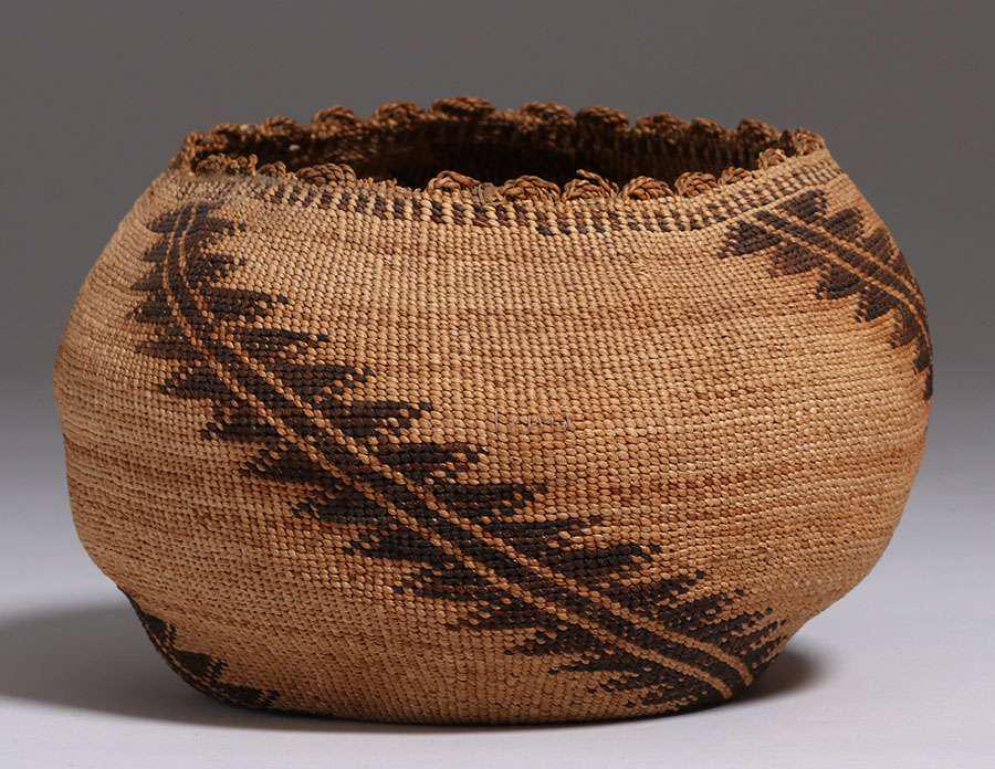 Native American Basket - Mt Shasta/Pit River Tribe (1 of 4)