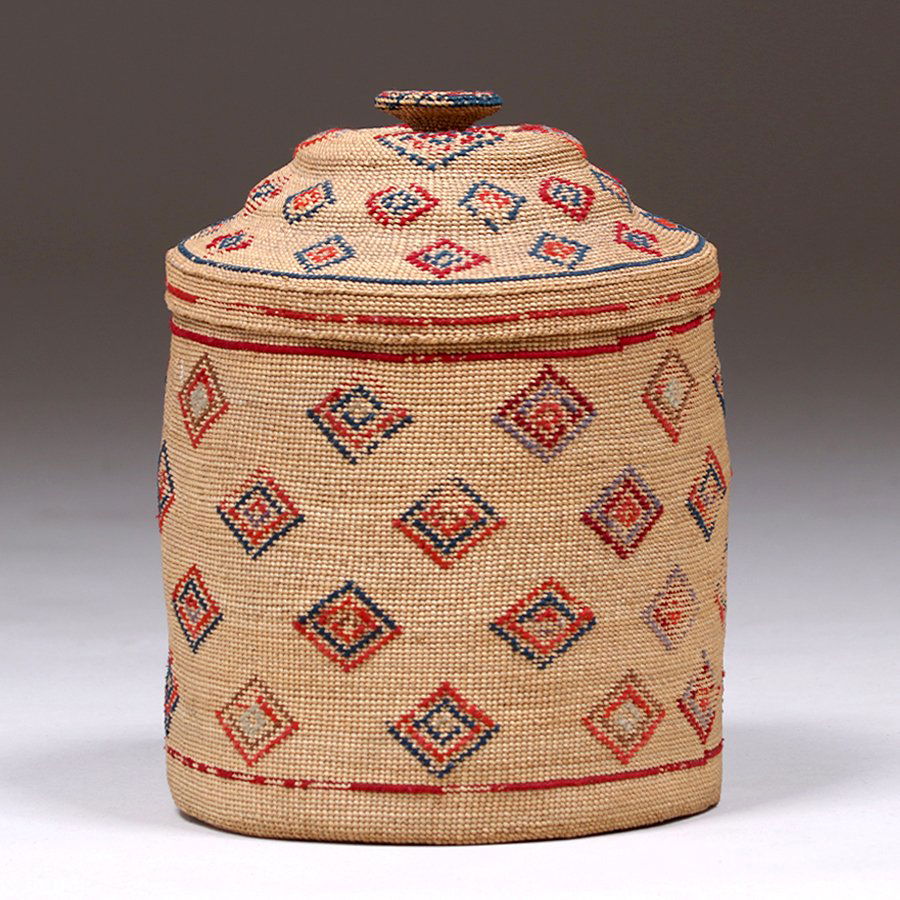 Native Alaskan Aleutian Lidded Basket c1880-1900 (1 of 4)