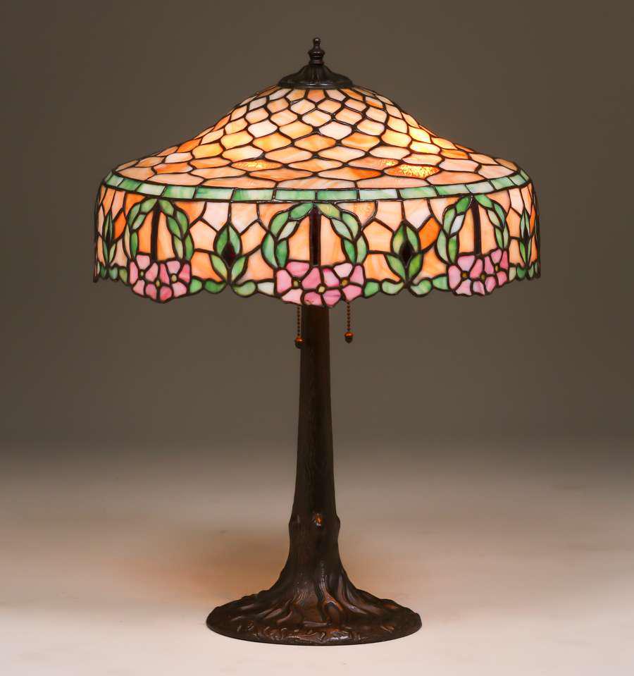Chicago Mosaic Leaded Glass Lamp c1910 (1 of 3)