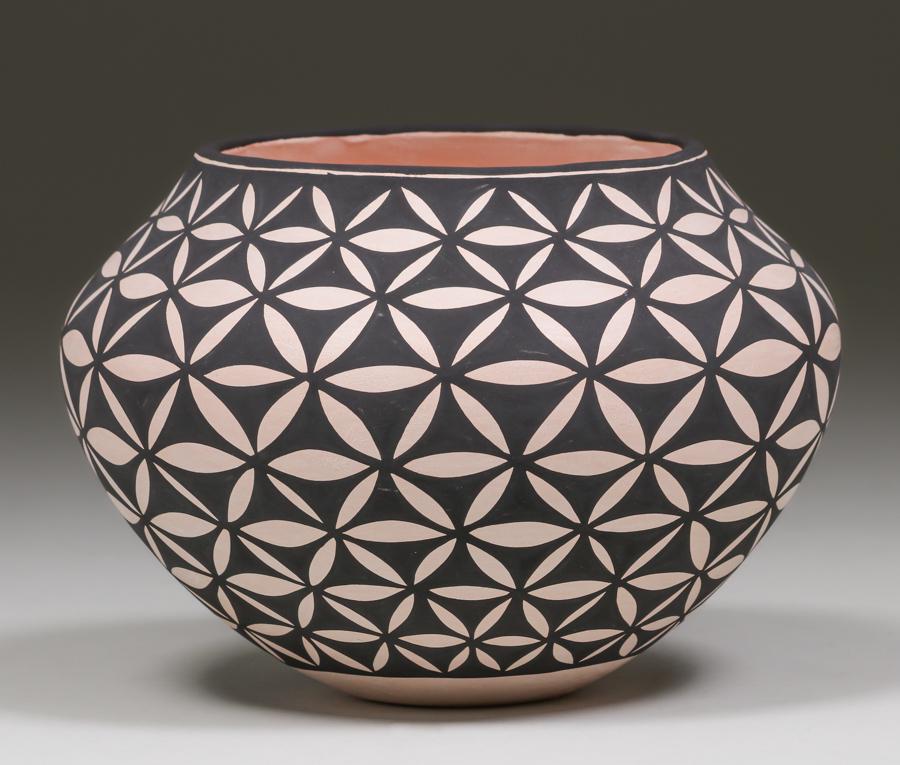 ACOMA BLACK ON WHITE POT, with WHITE PETAL PATTERN (1 of 3)