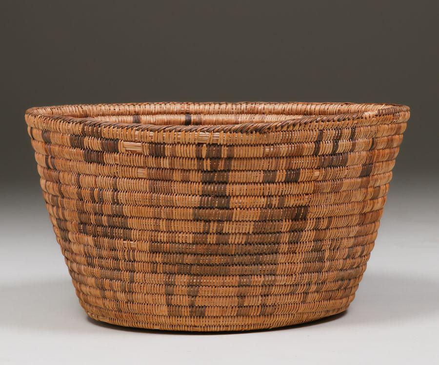 LARGE CONICAL PIMA BASKET, ca. 1942 (1 of 4)