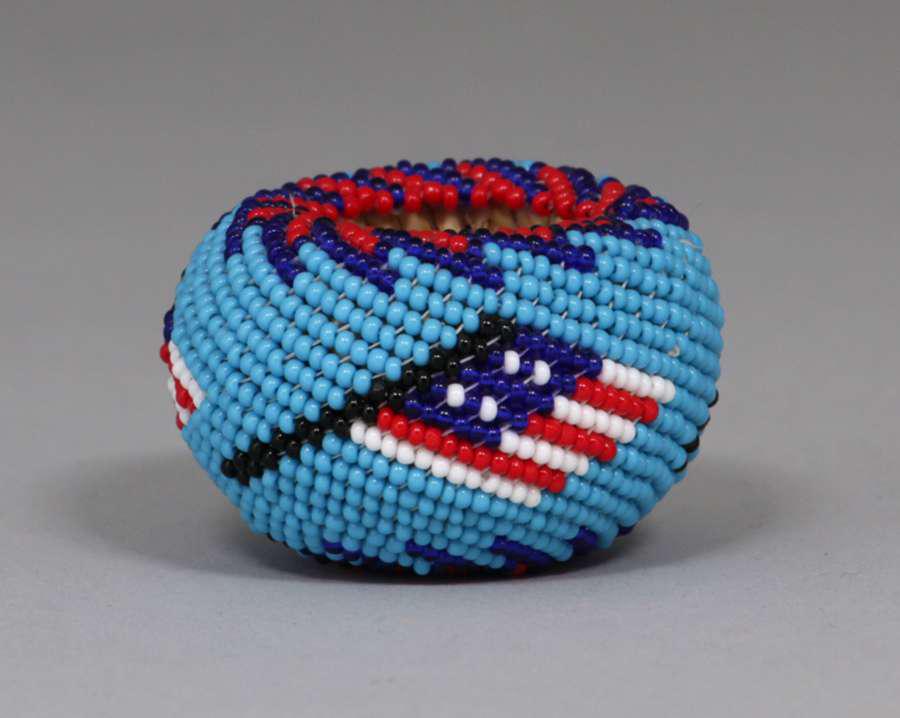 Miniature Native American - Paiute Tribe Beaded Basket (1 of 3)