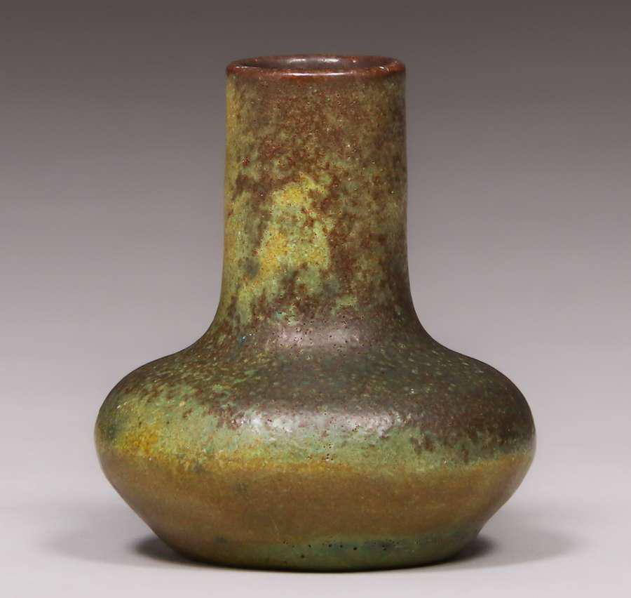 Small W.J. Walley Cabinet Vase c1910 (1 of 2)