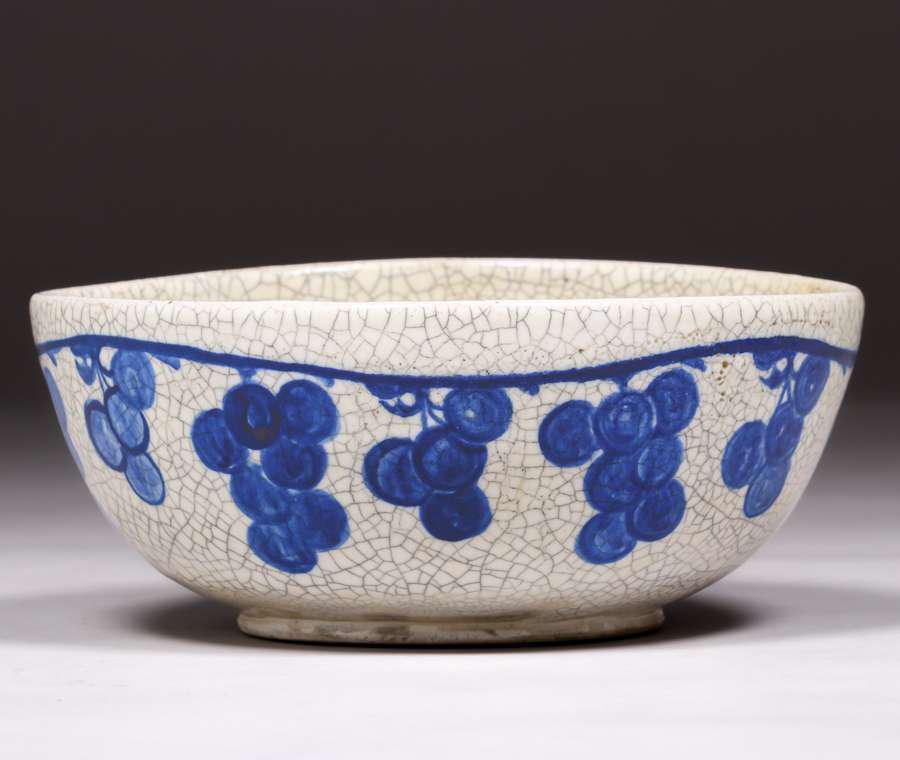 Dedham Pottery Grapevine Fruit Bowl c1910 (1 of 5)