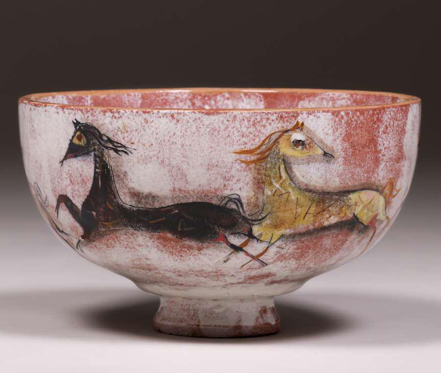 Pillin Pottery Horse Bowl (1 of 4)