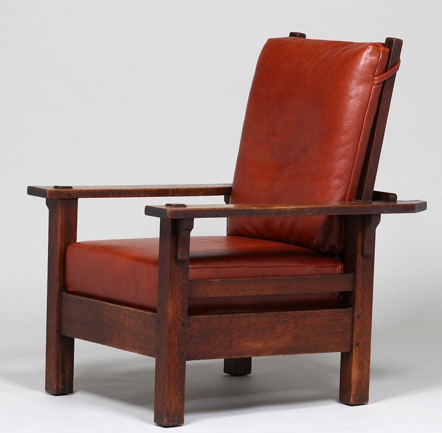 L&JG Stickley Onondaga Morris Chair c1904: L&JG Stickley Onondaga Morris Chair c1904. Unsigned. Excellent original finish. 42"h x 31.5"w x 36"d. Spend $5000 or more at this auction and all of your SHIPPING IS FREE within the lower 48 states. S