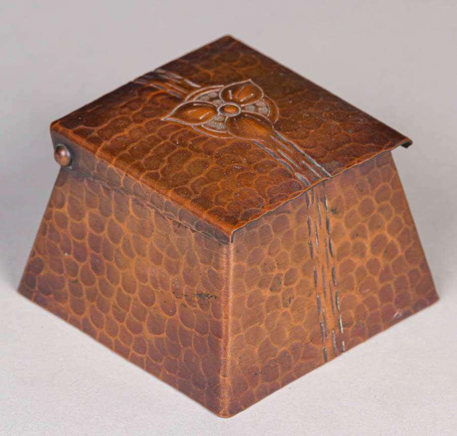 Early Craftsman Studios - Los Angeles Hammered Copper (1 of 4)