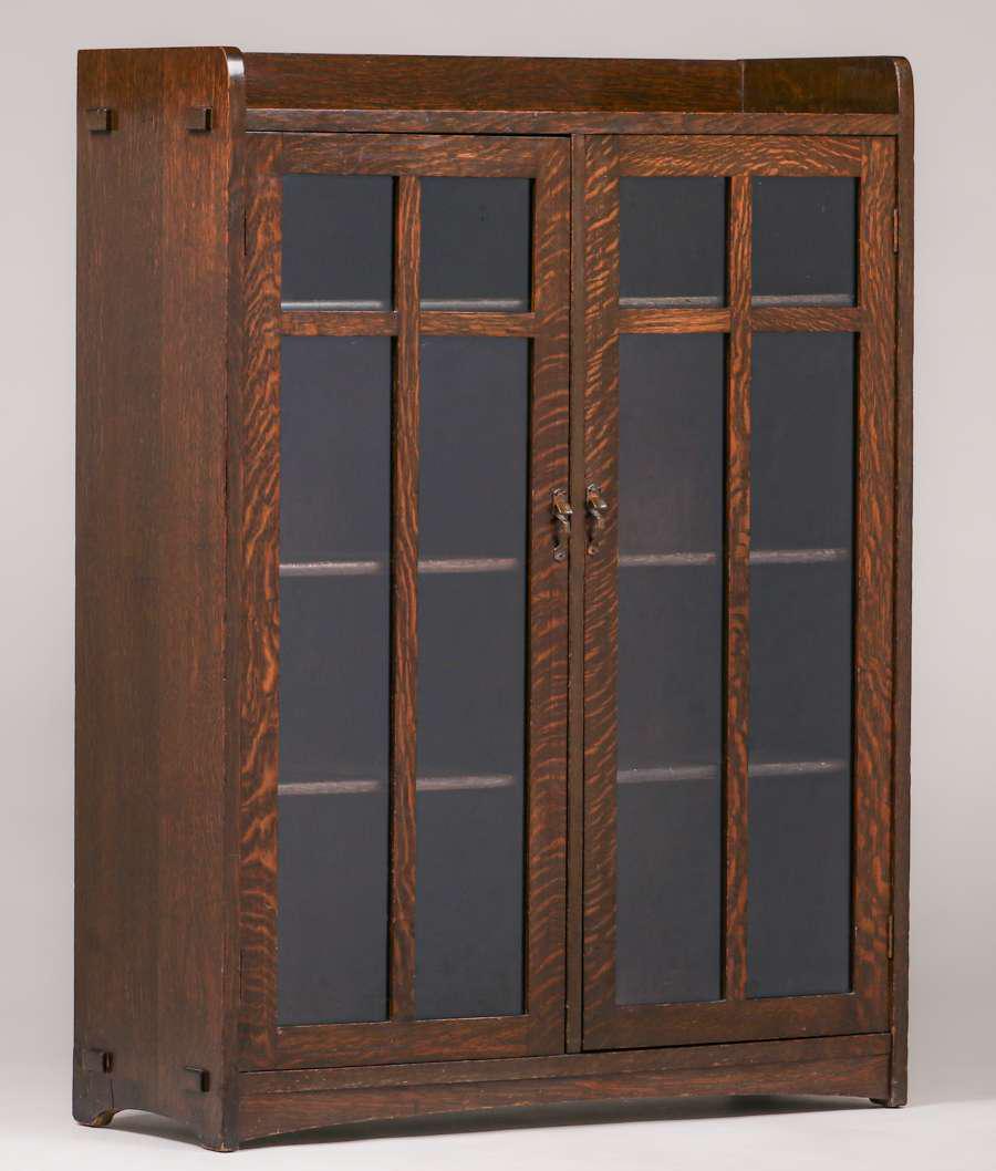 Limbert #322 Two-Door Bookcase c1906 (1 of 4)