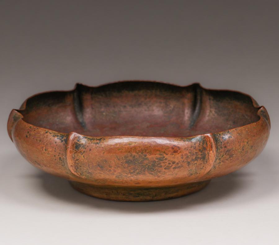 Arts & Crafts Hammered Copper Fruit Bowl c1910 (1 of 4)