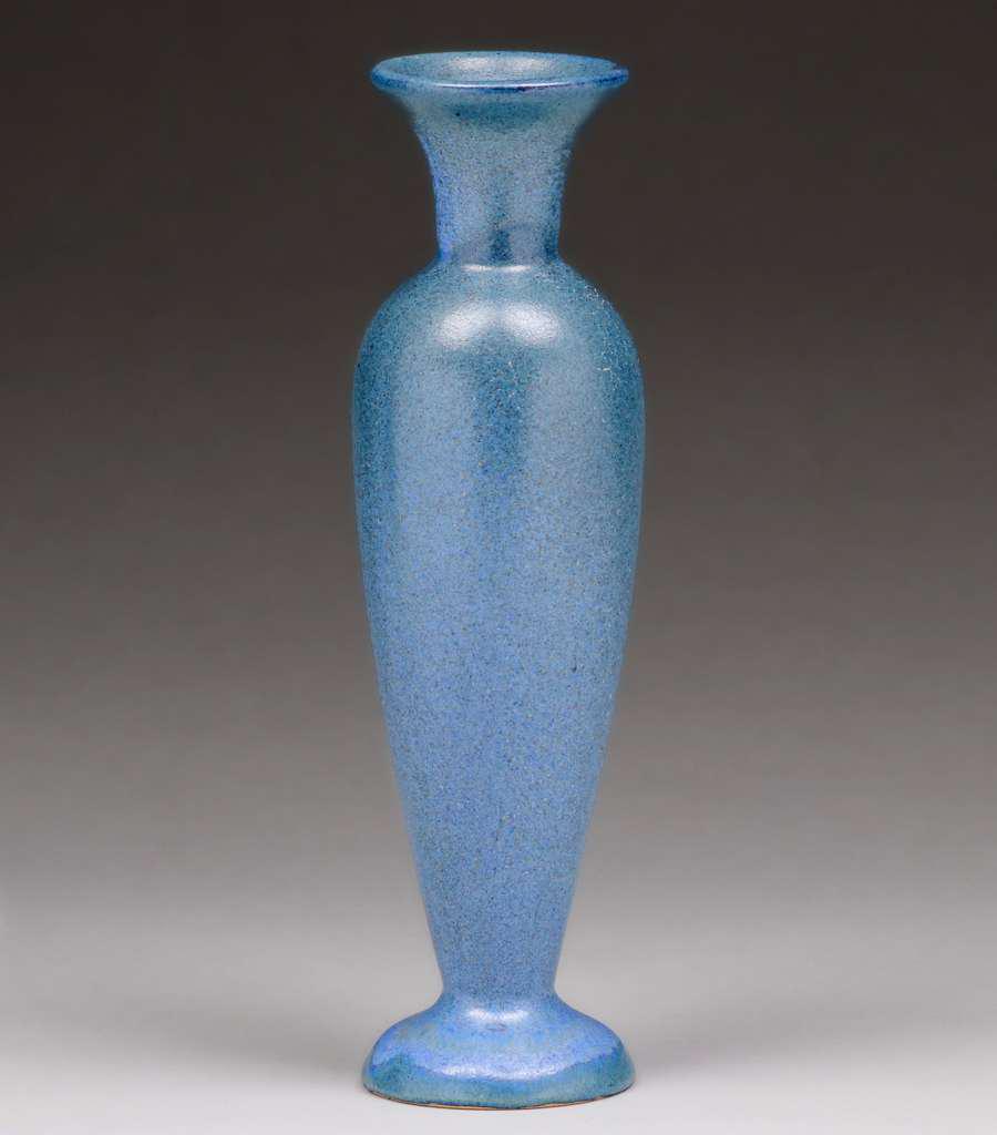 Early Fulper Vasekraft "First Fifteen" #14 Slender Vase (1 of 3)